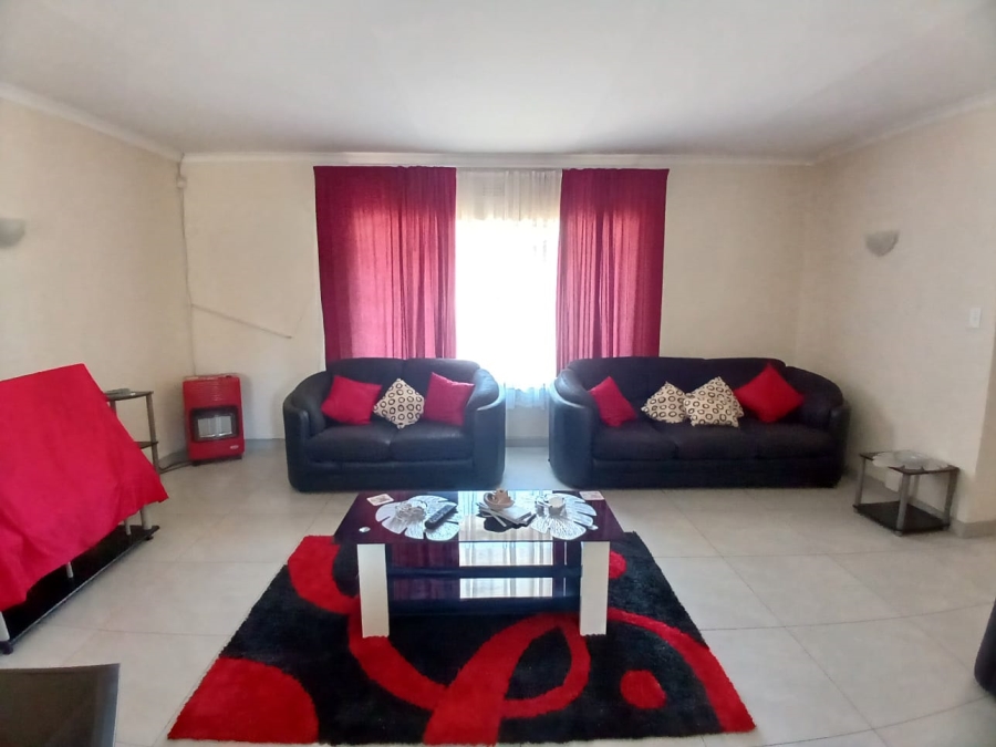 4 Bedroom Property for Sale in Vaalpark Free State